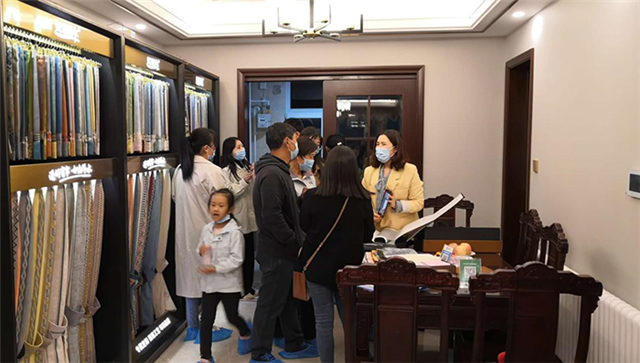 3.3萬加盟如魚得水窗簾精品“專柜店”