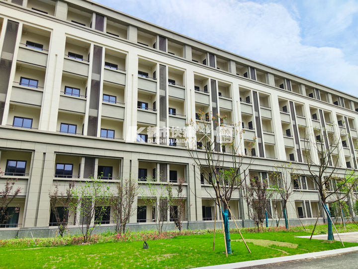 杭州市中策职业学校康桥校区9月投入使用，新校区将定位培养城市服务类人才