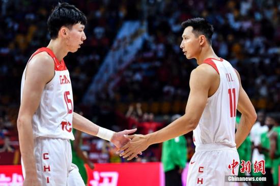 男篮世界杯名次(FIBA最新排名中国男篮下滑：世界第29 亚洲第4)