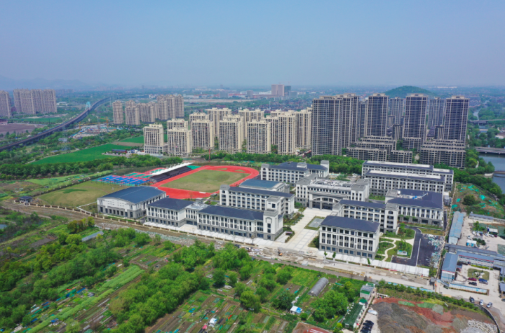 今年杭州很多中职学校都有发展新动向，中策职校康桥校区9月投入使用 美术职校今年新增莫干校区