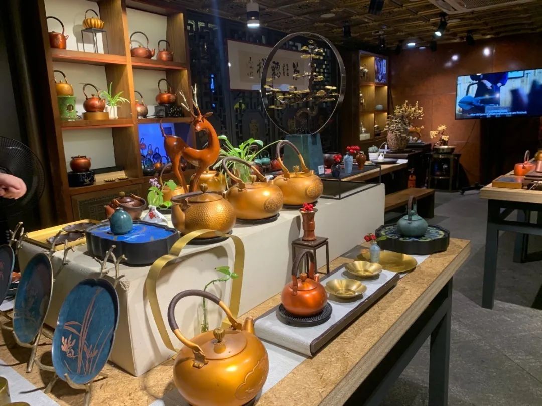 朱炳仁铜雕价格他们将铜艺做到极致