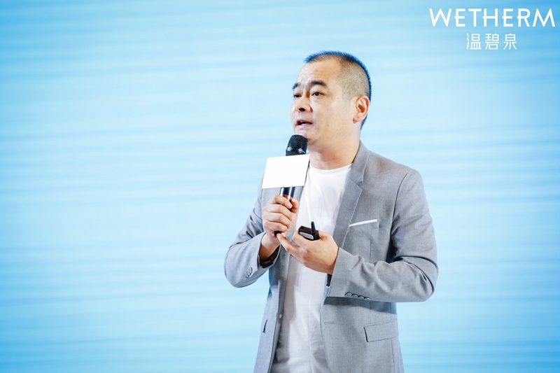 布局三大产品版图，温碧泉补水X风暴强势来袭