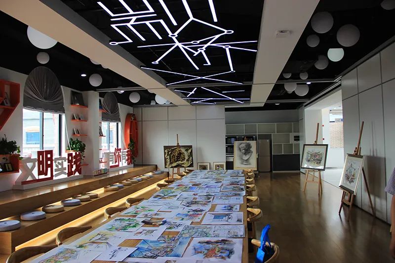 闵行这所学校签约5家优质企业，他们准备……