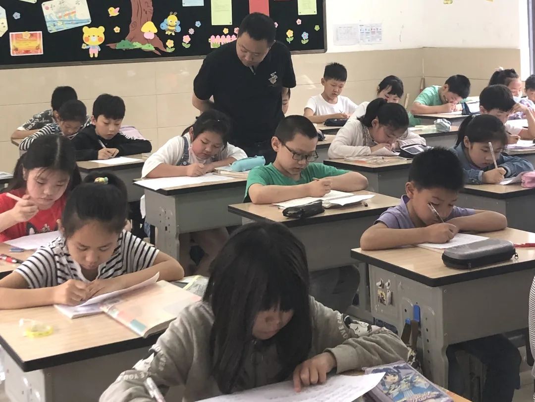 @如城的伢儿，快来给你们的老师点赞啦！