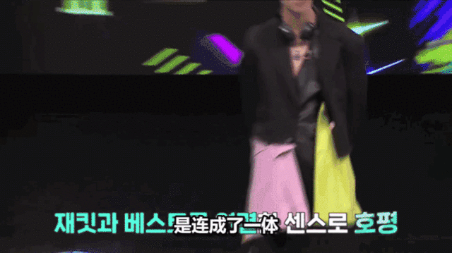 时髦办 | 比不过高中生的穿搭，韩综我是服气的