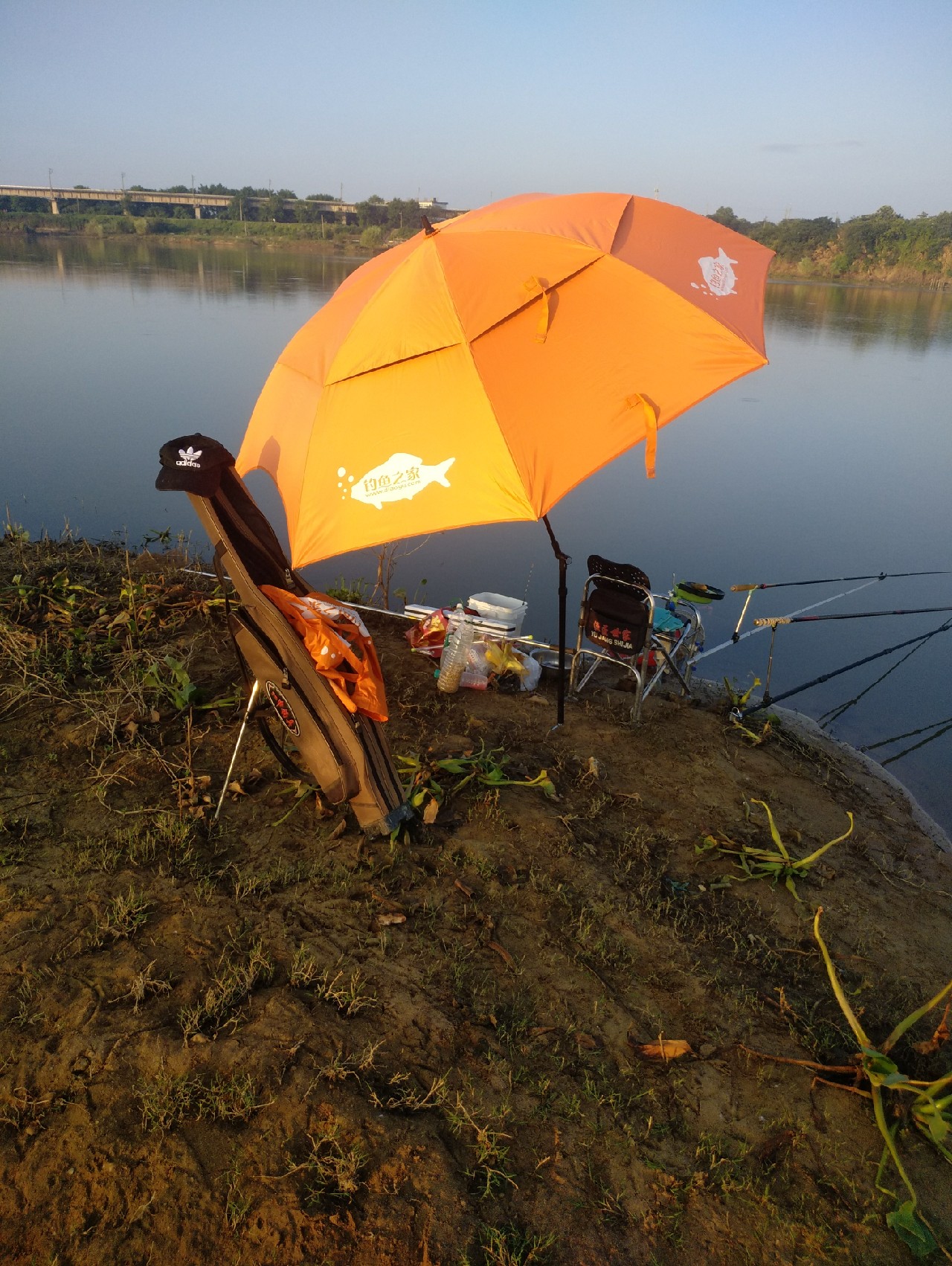 钓鱼人818时光荏苒光阴似箭归来仍是钓鱼郎