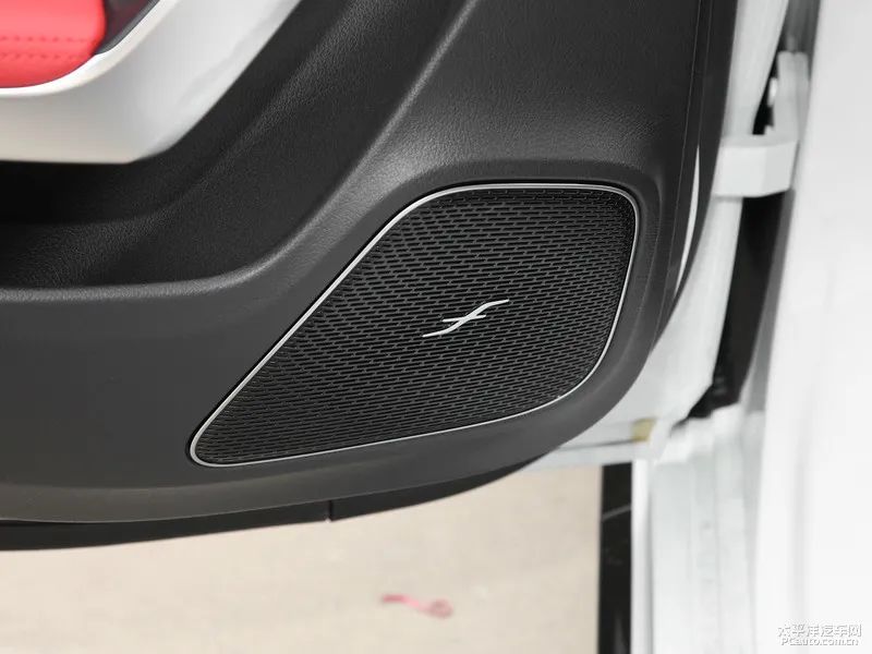 吊打奥迪的AMG A35，年轻人要不要买？