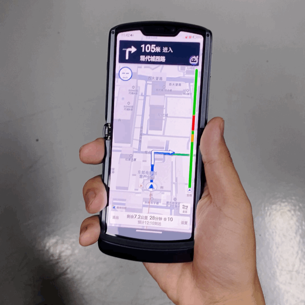 motorola razr 5G刀锋手机评测：折叠与未来的距离