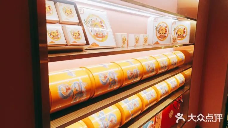 新网红！82岁成都耀华糕点，首个旗舰店来了（组图）