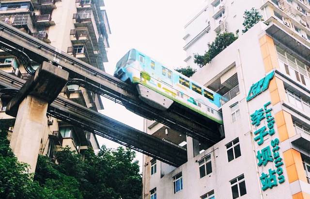 重庆旅游攻略4日游路线安排(重庆周末旅游攻略2日游)