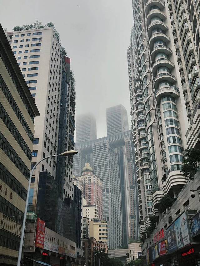 重庆旅游攻略4日游路线安排(重庆周末旅游攻略2日游)