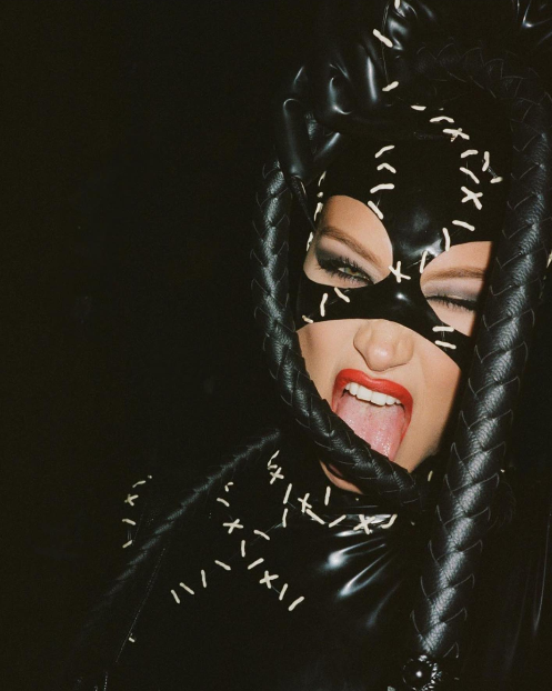 调教教室丨万圣节特辑：为什么猫女郎永远是辣妹们的第一选择？