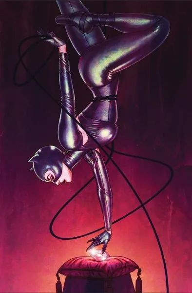 调教教室丨万圣节特辑：为什么猫女郎永远是辣妹们的第一选择？