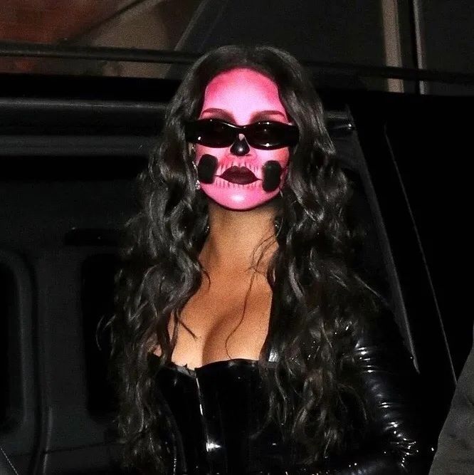 调教教室丨万圣节特辑：为什么猫女郎永远是辣妹们的第一选择？