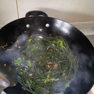 炒海帶絲的做法,海帶絲的做法家常炒菜