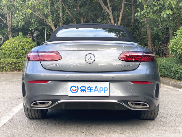 新款奔驰E级轿跑/敞篷车型正式上市 售价52.48万元起
