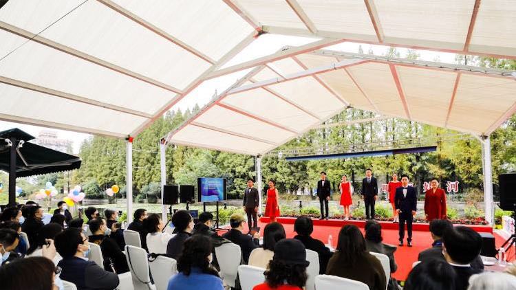 智能时代，主持传播求新求变？华师大论坛有答案