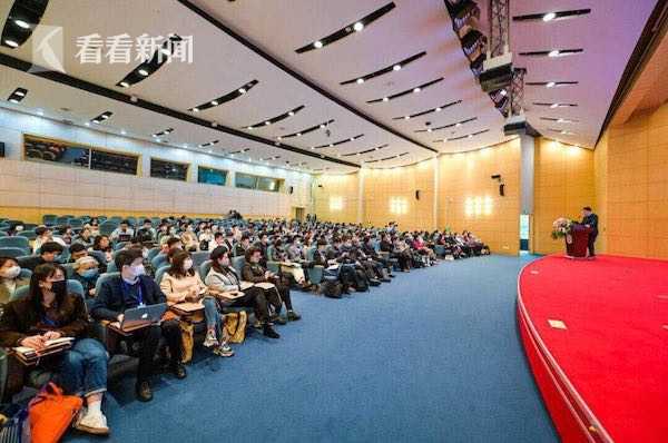 智能时代，主持传播求新求变？华师大论坛有答案