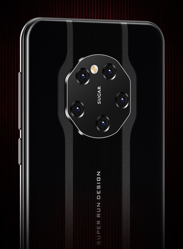 推出拥有万元级设计的手机只卖2999元