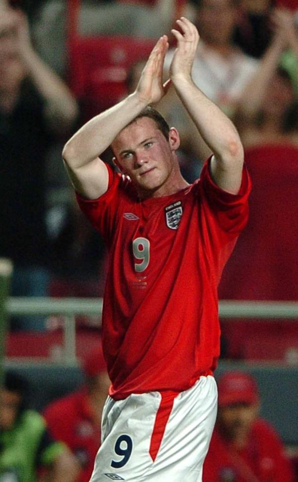 鲁尼正式挂靴别说再见请叫鲁教练