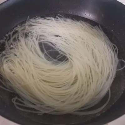 螺蛳粉配方及做法（螺蛳粉怎么做好吃又简单）