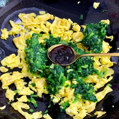 菜馅汤圆怎么做（美味的菠菜蛋皮馅咸汤圆教程）