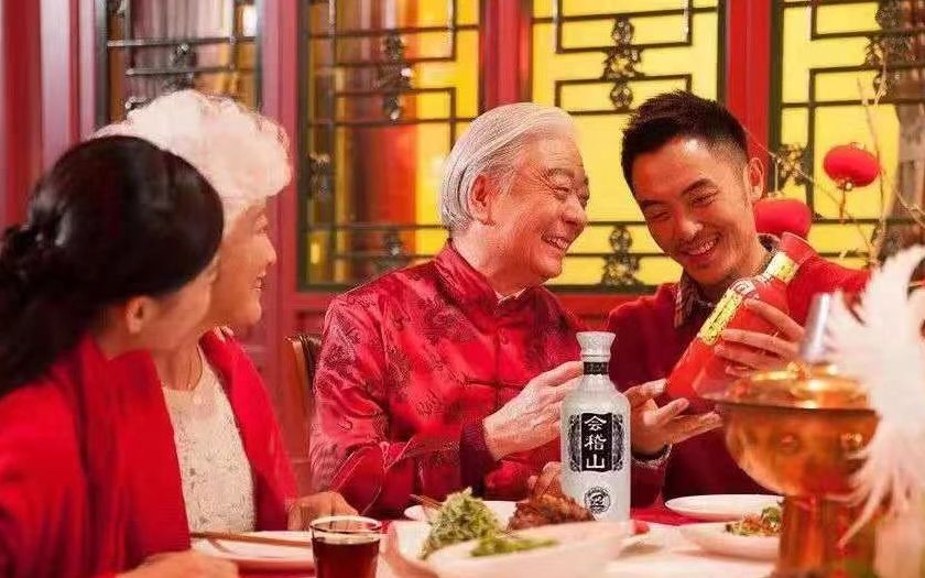 饮灯酒、年宵酒、耳明酒，不一样的元宵饮酒风俗，你知道多少？