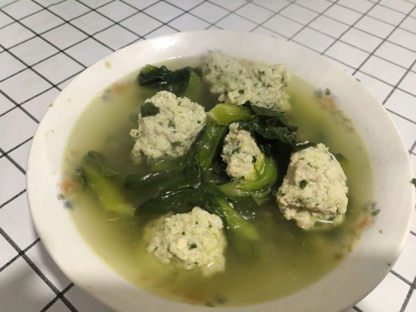 肉丸子汤的做法（手把手教会你做出好吃又美味的肉丸子汤）