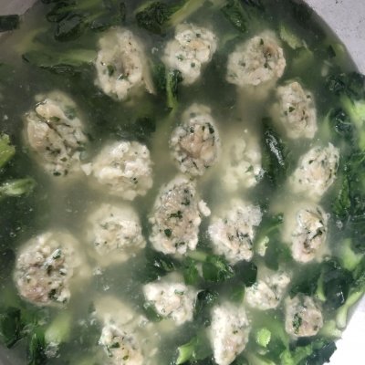 肉丸子汤的做法（手把手教会你做出好吃又美味的肉丸子汤）