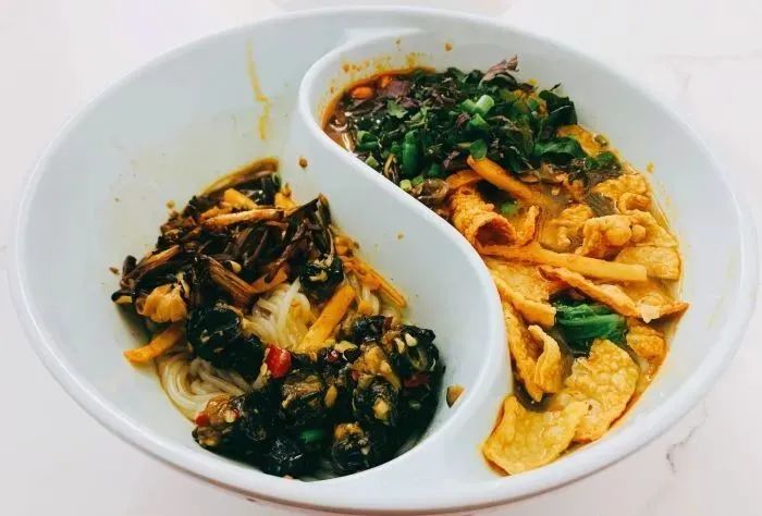南宁最销魂的30家螺蛳粉店，一天一碗，一个月不重样！