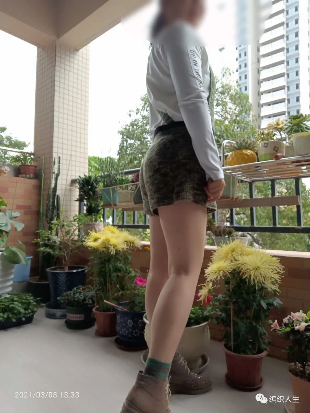 女士百搭迷彩钩针背带裤（有编织图解）