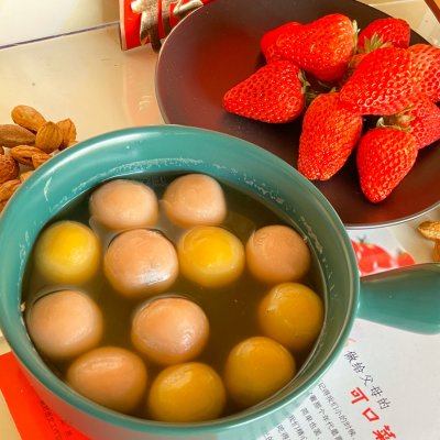 这道黑芝麻流沙汤圆，分分钟光盘