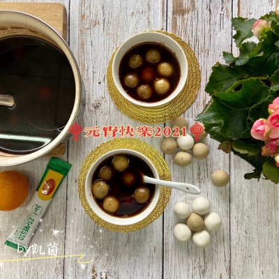 这道黑芝麻流沙汤圆，分分钟光盘