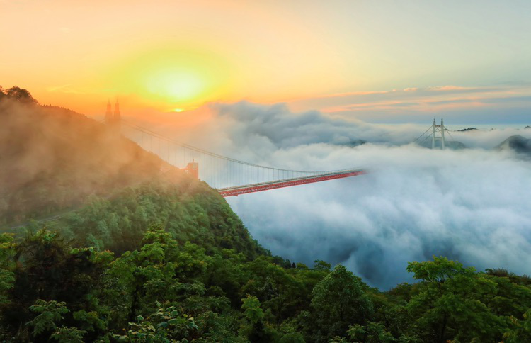 万年之风：天下矮寨，是山水成趣的诗意与流年