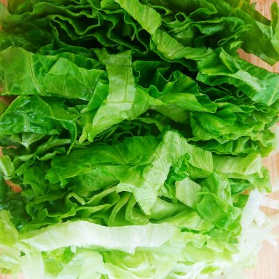 蔬菜沙拉的做法和材料（做健康营养不油不腻的蔬菜沙拉）
