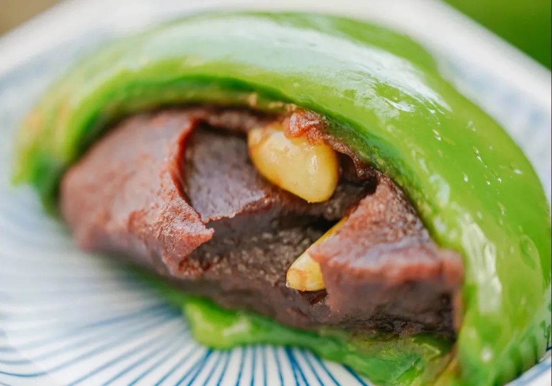 嗦完这 12 家螺蛳粉，我真香了