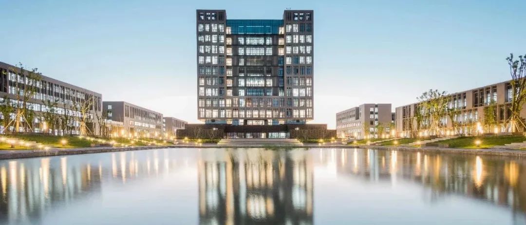 2017上海立信会计金融学院分数线（在二本招生的实力强校）