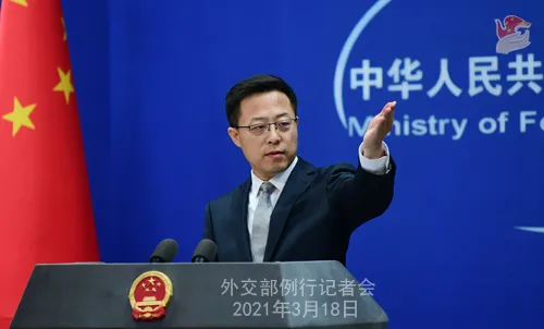实在荒谬（huāng miù）！