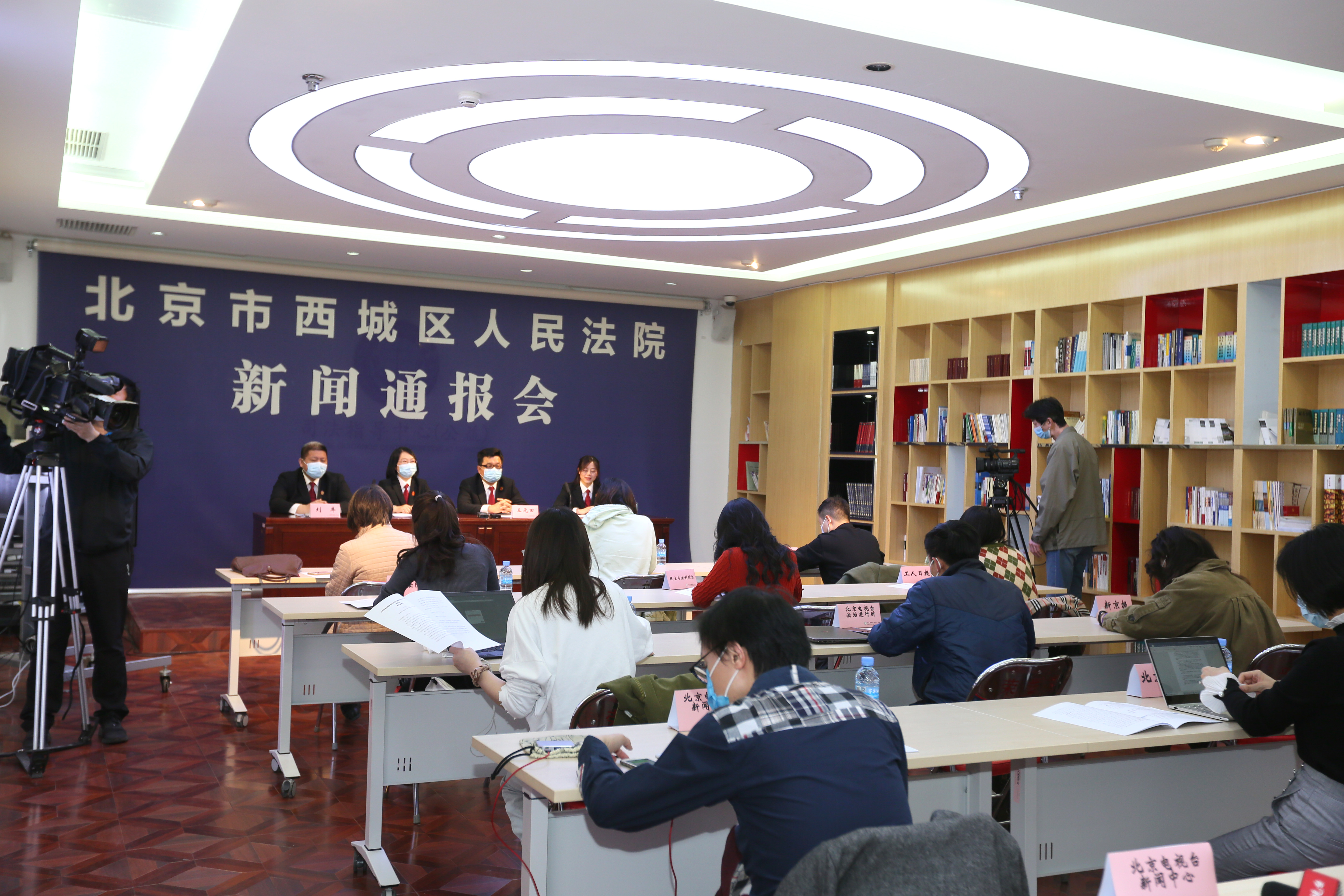 加盟某炸雞品牌但未開店，區域代理人要求退還加盟費未獲法院支持