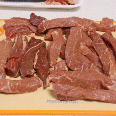 風干牛肉干做法,正宗風干牛肉干做法