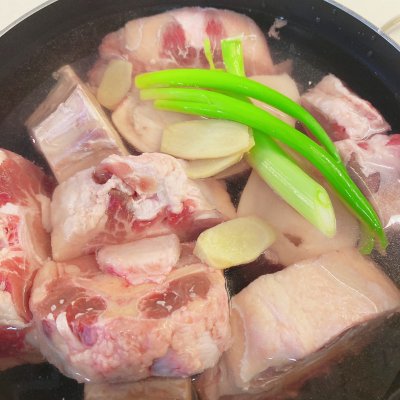 牛尾湯,