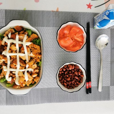 奥尔良烤肉拌饭怎么做（简单好吃的奥尔良烤肉拌饭教程）
