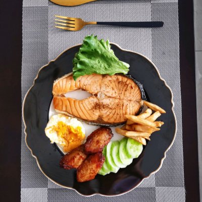 干煎三文鱼食谱（最好吃的香煎三文鱼制作教程分享）