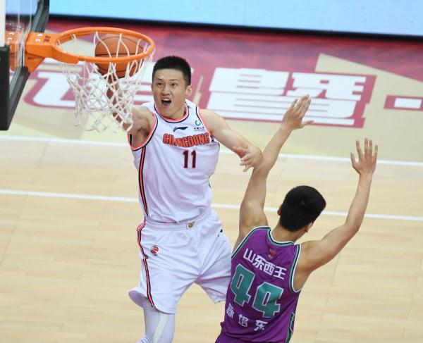 cba山东击败哪个球队(CBA半决赛｜广东东莞大益117-99山东西王 1比0领先)