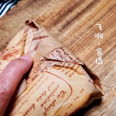 #四季宝蓝小罐#花生酱金枪鱼三明治
