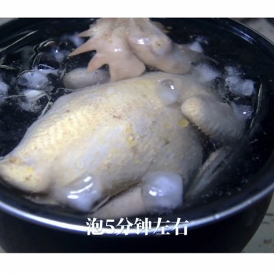 手撕鸡的做法（简单的手撕椒麻鸡的家常做法）