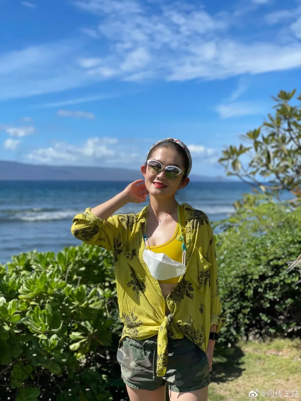 比尔盖茨宣布离婚，这个85后最美华人翻译被骂惨了...