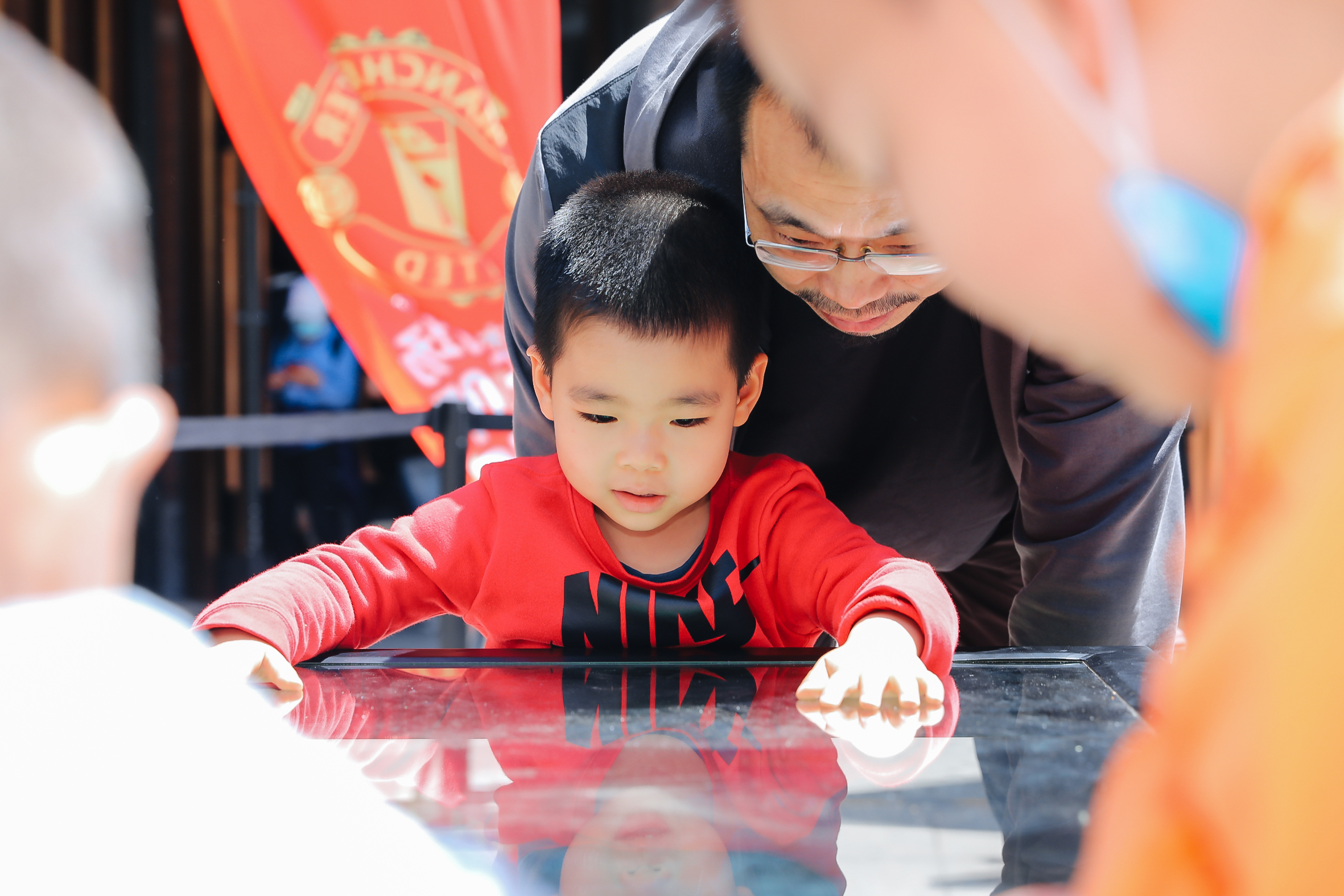 曼联梦剧场将推广好莱坞大片(探访中国“曼联梦剧场”：享受红魔人生，这是球迷的第一次)