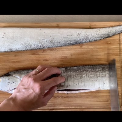 家常紅燒帶魚,家常紅燒帶魚的做法