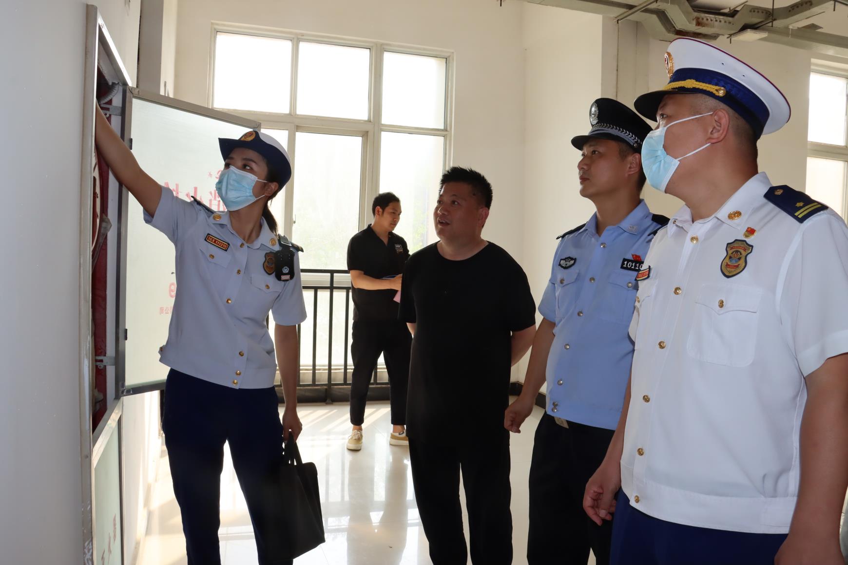 护航高考！高考考点消防安全咋样？他们开展考前消防安全大检查